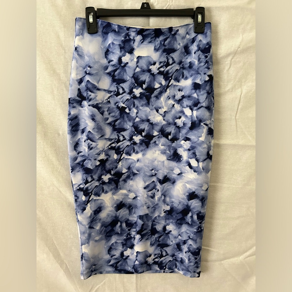 Women’s pencil skirt